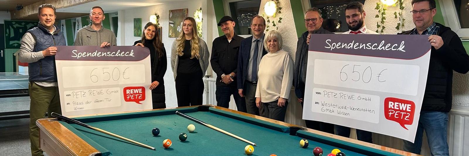 OT_Wissen_Spendenübergabe_REWE_Petz