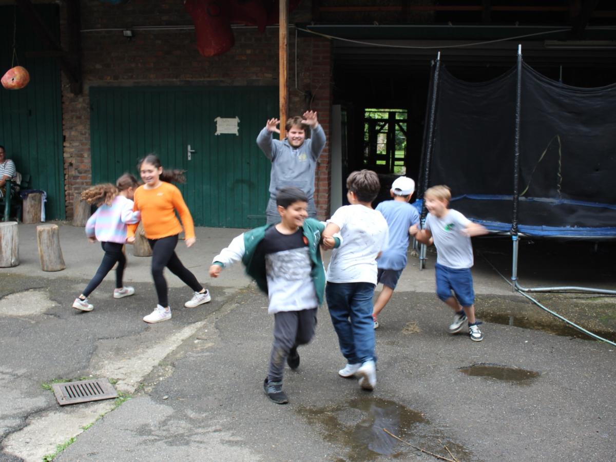 Sommerferienprogramm_Stadtteilbüro_Schulsozialarbeit_Bornheim_2024 (05)
