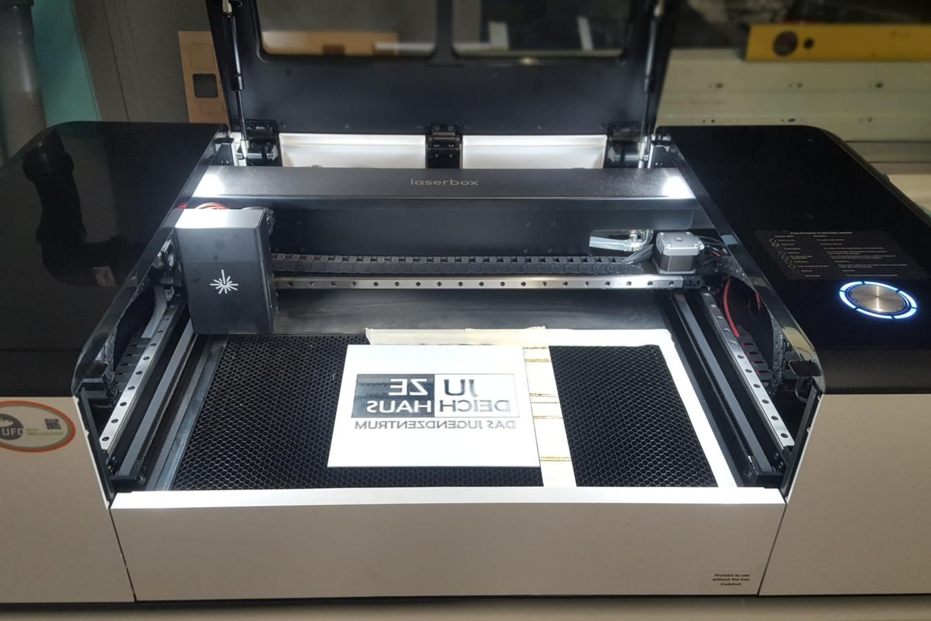 Lasercutter