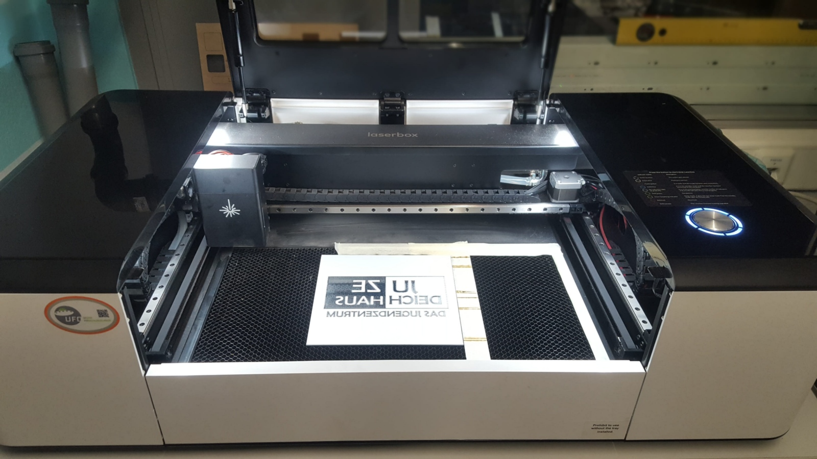 Lasercutter